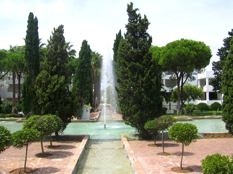 /db//1285432845fontein.JPG