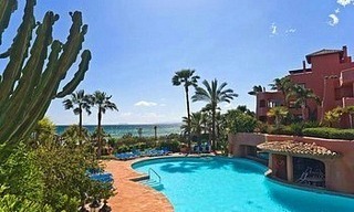 Estepona for sale: Frontline beach Penthouse appartement te koop, New Golden Mile, Marbella - Estepona 3