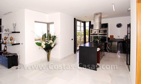 /db/huizen/1282220978107999_kitchen_04.jpg.thumb.jpg