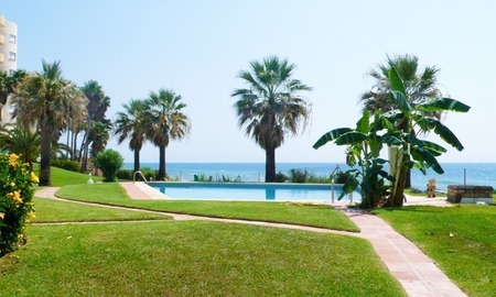 /db/huizen/1285428083swimmingpool_sea_view_02_108038.jpg.thumb.jpg