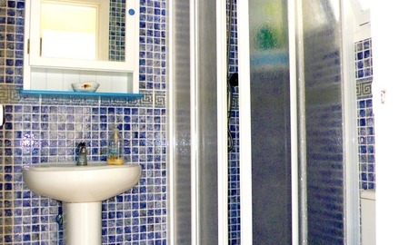 /db/huizen/1285428990bathroom_01_108039.jpg.thumb.jpg