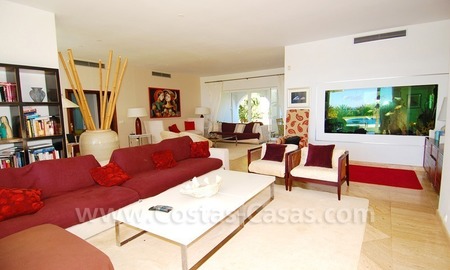 /db/huizen/12854373035493_lounge_01.jpg.thumb.jpg