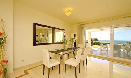 /db/huizen/1286802141dining_02_HE047.jpg.thumb.jpg