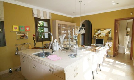 /db/huizen/1286817471kitchen_01_108073.jpg.thumb.jpg