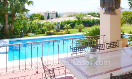 /db/huizen/1288790932terrace_pool_01_106424.jpg.thumb.jpg