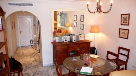/db/huizen/1288885617living_eetkamer.JPG.thumb.JPG