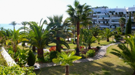 /db/huizen/1288885617view_tuin_en_zee.JPG.thumb.JPG