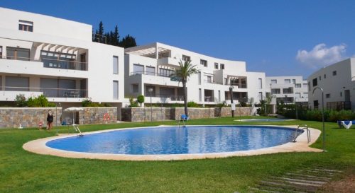 /db/huizen/1289053205complex_pool_2.JPG.thumb.JPG