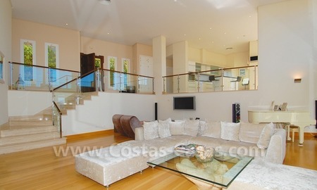 /db/huizen/1290961034living_entrance_01_108291.jpg.thumb.jpg