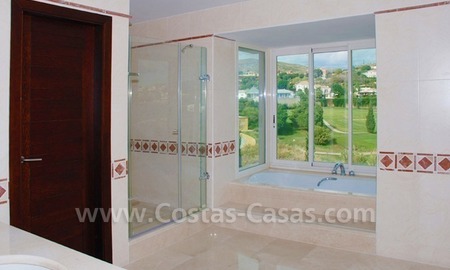 /db/huizen/1291129221bathroom_01_107374.jpg.thumb.jpg