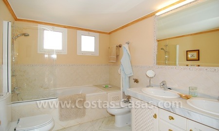 /db/huizen/1292943331bathroom_01_108275.jpg.thumb.jpg