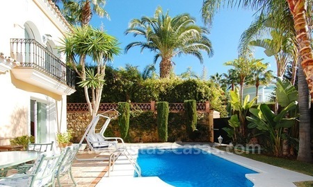 /db/huizen/1292943331pool_01_108275.jpg.thumb.jpg