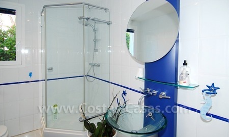 /db/huizen/1293029378bathroom_02_108176.jpg.thumb.jpg