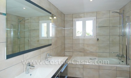 /db/huizen/1293045503bathroom_01_108277.jpg.thumb.jpg