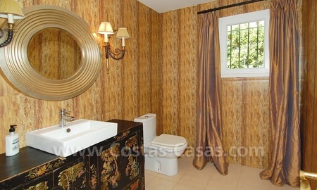 /db/huizen/1293045503guest_toilet_01_108277.jpg.thumb.jpg