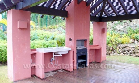 /db/huizen/129381870132_poolhouse_108351.jpg.thumb.jpg