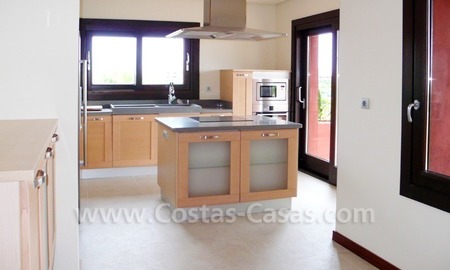 /db/huizen/1293819035110_kitchen_108351.jpg.thumb.jpg