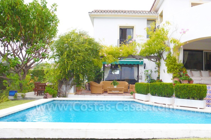 /db/huizen/129399168311_villa_pool_108345.jpg
