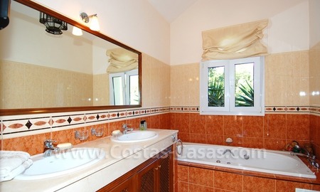 /db/huizen/1297453780130_bad_108479.jpg.thumb.jpg