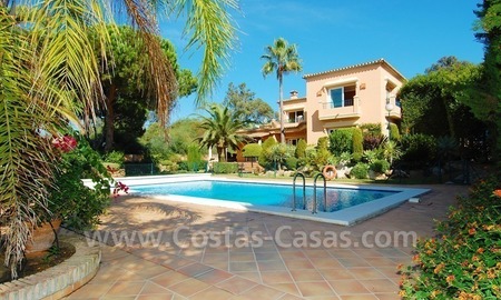 /db/huizen/1297529312pool_and_house_02_108160.jpg.thumb.jpg