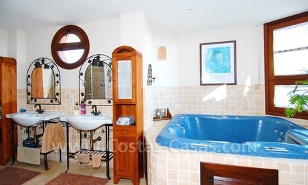 /db/huizen/1297877791150_bad_108567.jpg.thumb.jpg
