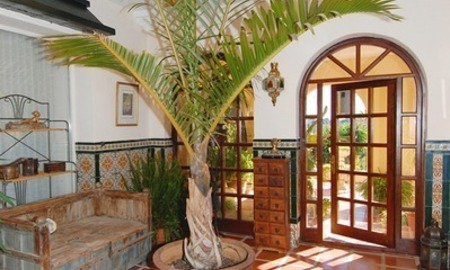 /db/huizen/1298056531entrance_hall_vertical_01_108295.jpg.thumb.jpg