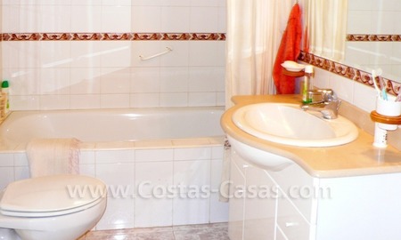/db/huizen/1298128795bath_01_108566.jpg.thumb.jpg