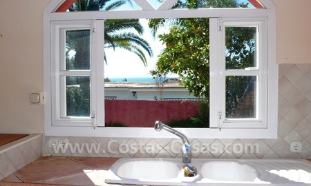 /db/huizen/1298128795kitchen_01_108566.jpg.thumb.jpg