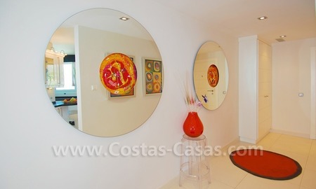 /db/huizen/1298569945hall_01_108628.jpg.thumb.jpg