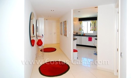 /db/huizen/1298569945hall_and_kitchen_01_108628.jpg.thumb.jpg