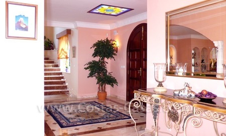 /db/huizen/1299096897entrance_hall_01_108621.jpg.thumb.jpg