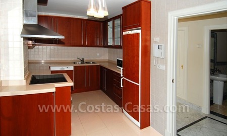 /db/huizen/1303054599kitchen_01_108875_6.jpg.thumb.jpg