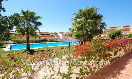 /db/huizen/1304876929pool_03_108397.jpg.thumb.jpg
