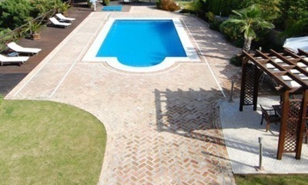 /db/huizen/1307011911pool_01_108829.jpg.thumb.jpg