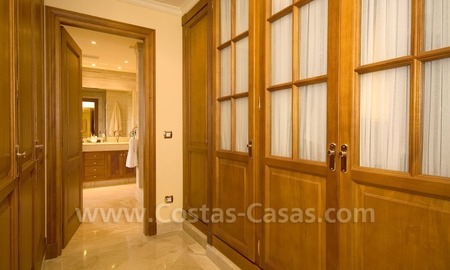 /db/huizen/1308228054wardrobe_01_109069.jpg.thumb.jpg