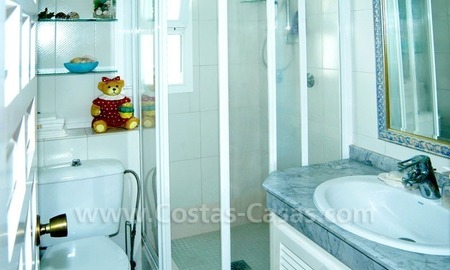 /db/huizen/1308329462bath_02_108979.jpg.thumb.jpg