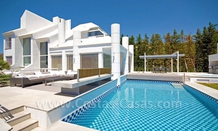 /db/huizen/1308333471villa_pool_04_109063.jpg.thumb.jpg
