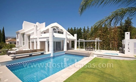 /db/huizen/1308333471villa_pool_06_109063.jpg.thumb.jpg
