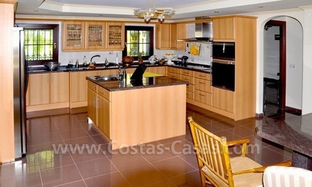 /db/huizen/1309189085kitchen_02_108721.jpg.thumb.jpg