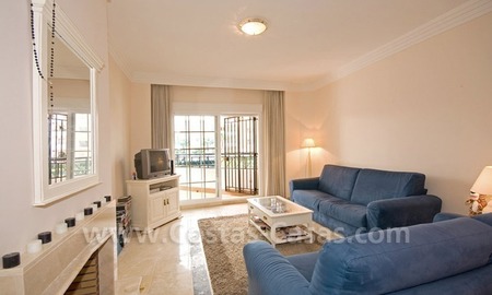 /db/huizen/1310048121living_01_109244.jpg.thumb.jpg