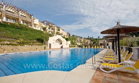 /db/huizen/1310243966pool_complex_01_109249.jpg.thumb.jpg
