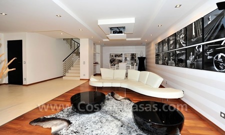 /db/huizen/1315065353cinema_room_01_108941_3.jpg.thumb.jpg