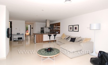 /db/huizen/1315081767living_02_109417.jpg.thumb.jpg