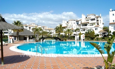 /db/huizen/1315148672pool_03_108775.jpg.thumb.jpg