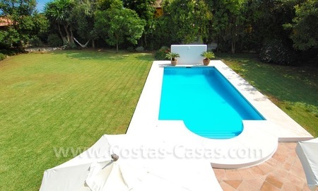 /db/huizen/1315675614pool_01_109491.jpg.thumb.jpg