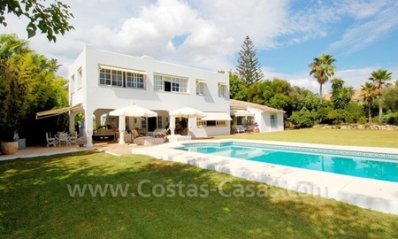 /db/huizen/1315675614pool_villa_02_109491.jpg.thumb.jpg