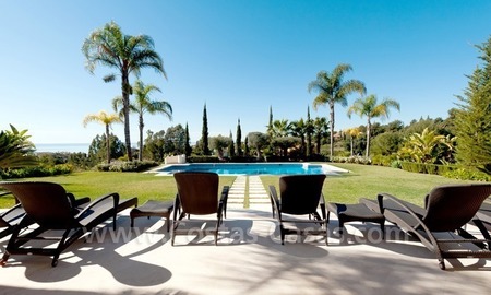 /db/huizen/1315757479terrace_pool_01_109499.jpg.thumb.jpg