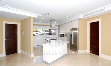 /db/huizen/1315827667kitchen_02_108918.jpg.thumb.jpg