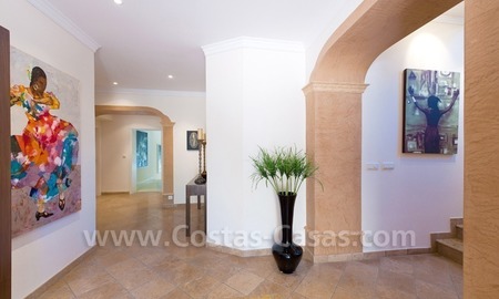 /db/huizen/1315922717entrance_hall_01_109291.jpg.thumb.jpg