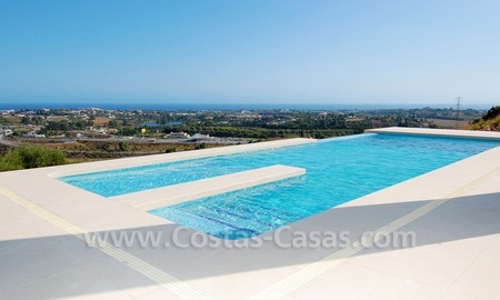 /db/huizen/1317464202view_pool_03_209582.jpg.thumb.jpg
